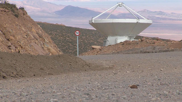 European ALMA antenna brings total on Chajnantor to 16