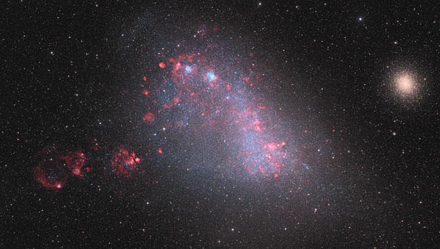 Um olhar mais detalhado sobre o enxame globular 47 Tucanae