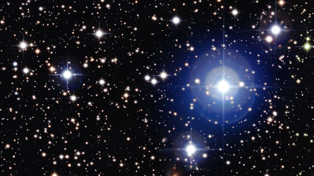 Vue détaillée des jeunes étoiles qui constituent l'amas ouvert NGC 2547