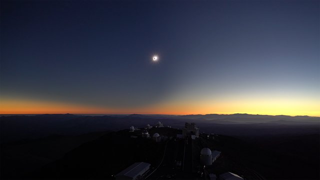 Video med den totale solformørkelse set fra La Silla-observatoriet