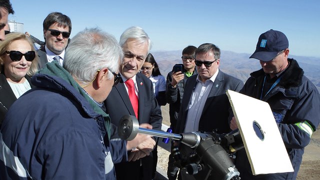 El Presidente de la República de Chile en el Observatorio La Silla