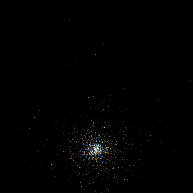 Fulldome visualisation of a globular star cluster