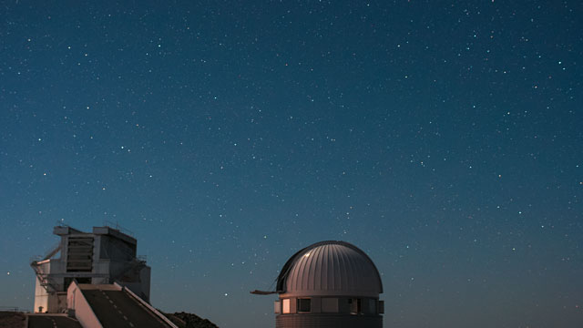 La Silla time-lapse — Swiss 1.2-metre Leonhard Euler Telescope and NTT