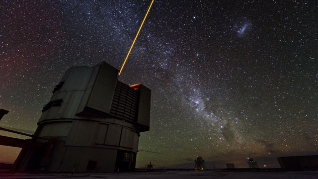 Paranal time-lapse 2012s