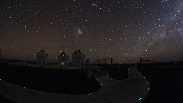 Paranal time-lapse 2012x