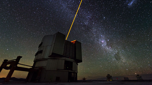 Paranal time-lapse compilation 2012