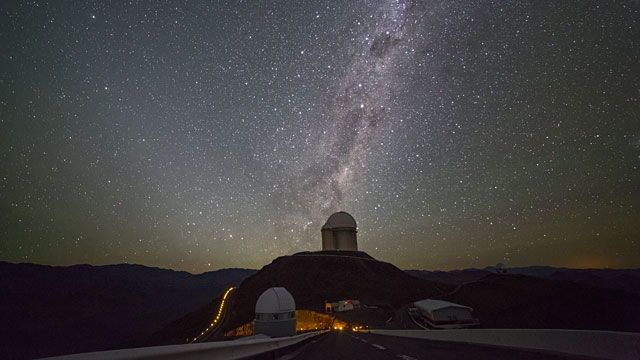 Centaurus over La Silla timelapse