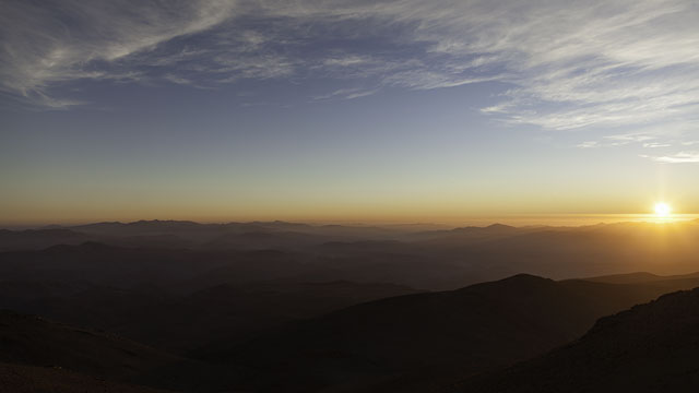 Sun sets over La Silla