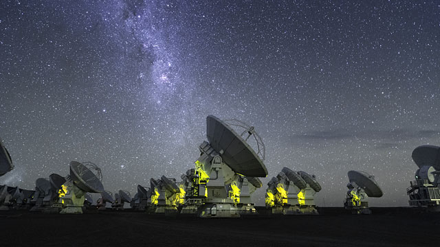 ALMA antenna dance